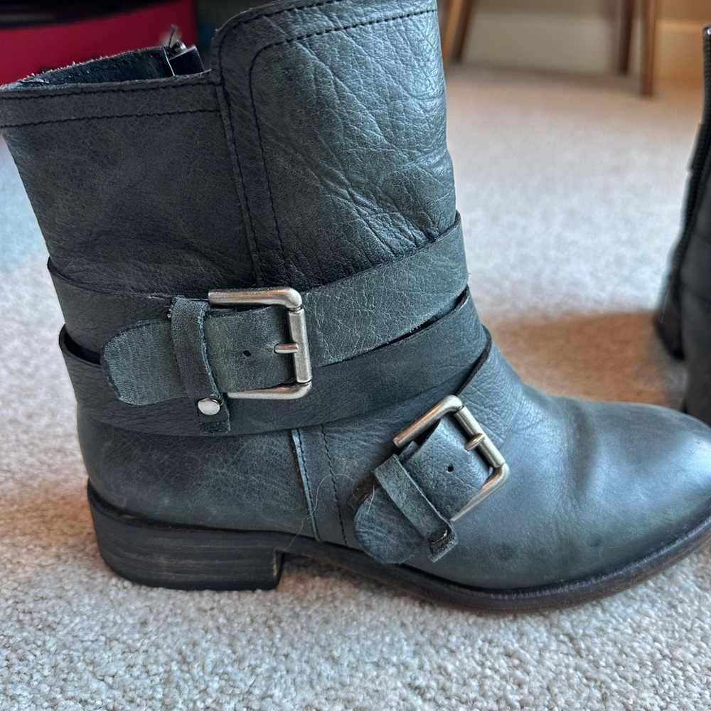 Stylish Gray Leather Ankle Boots with Buckles